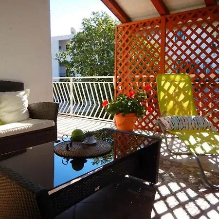 Nora's Appartement Hvar Town